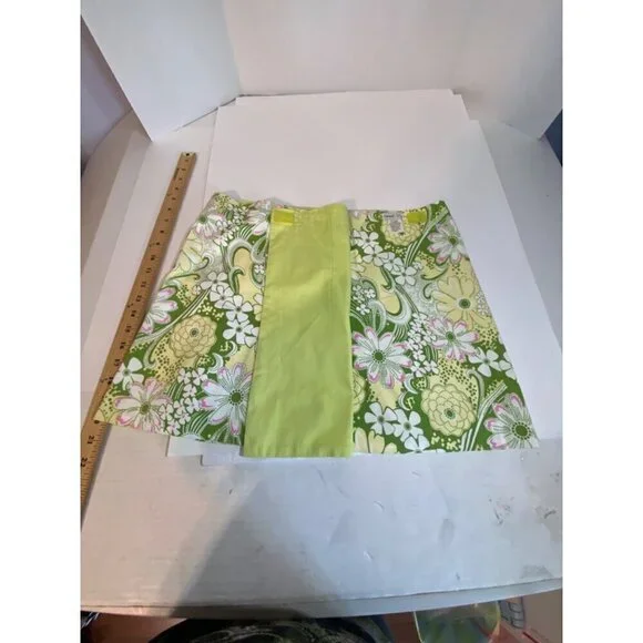 Sweet Lily Floral Print Wrap Mini Skirt Women’s Size Petite Large - Picture 6 of 6